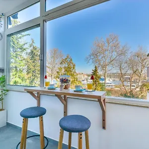 Pia Apartament