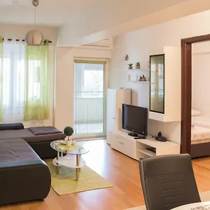 Gianluca Apartament
